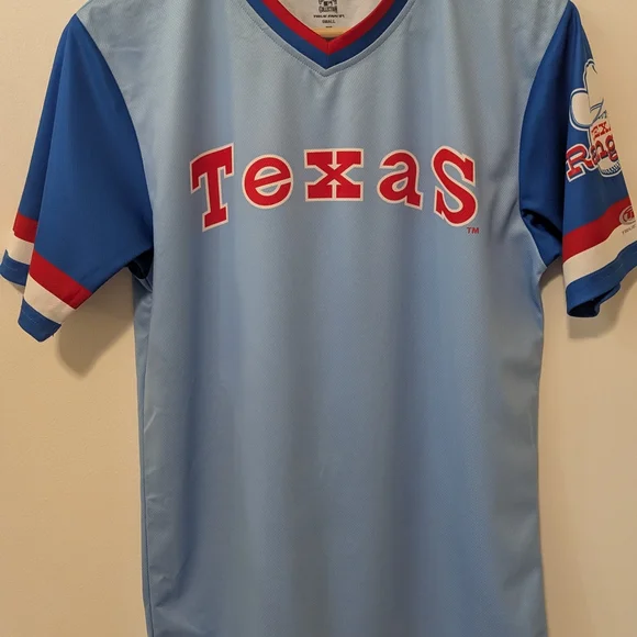 Texas Rangers Cooperstown Collection Blue and Red Sports Jersey Size Small - Picture 2 of 7